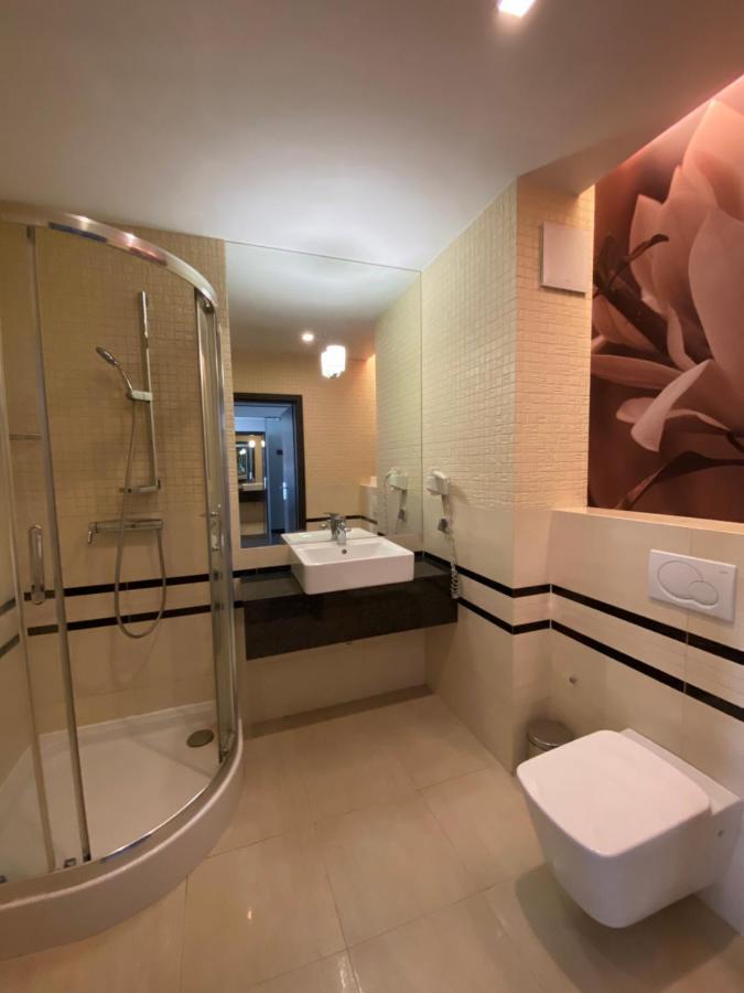 Apartament Prywatny Salon Z Aneksem Kuchennym I Sypialnia W Hotelu Diva Kolobrzeg Luaran gambar