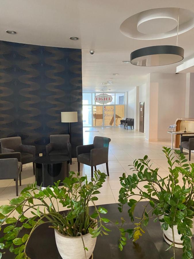 Apartament Prywatny Salon Z Aneksem Kuchennym I Sypialnia W Hotelu Diva Kolobrzeg Luaran gambar