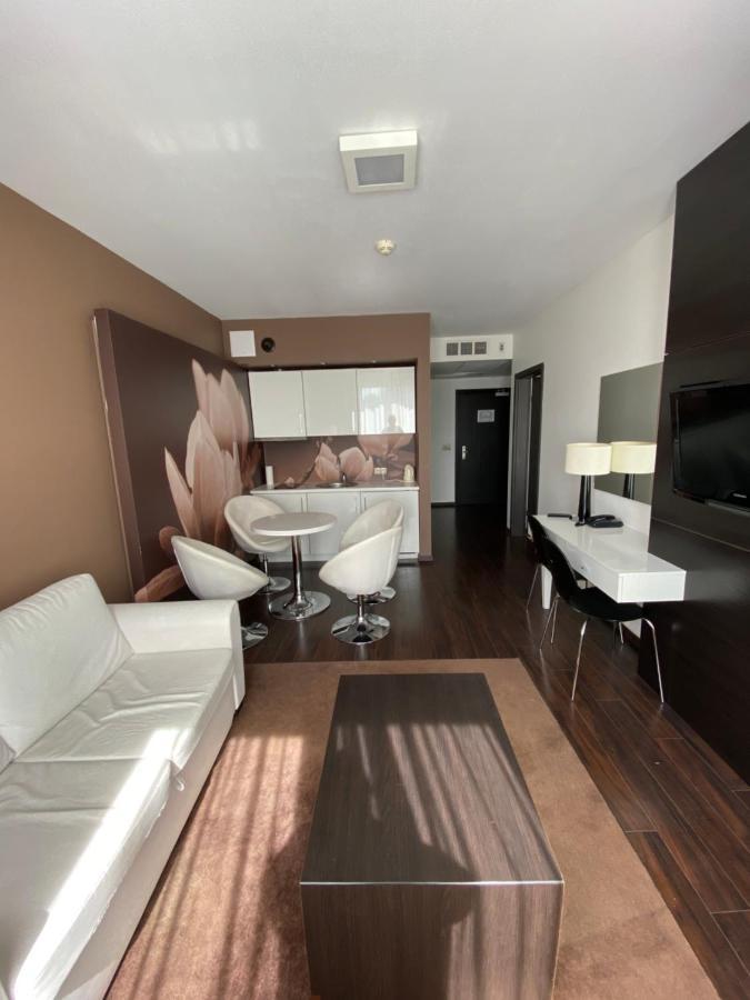 Apartament Prywatny Salon Z Aneksem Kuchennym I Sypialnia W Hotelu Diva Kolobrzeg Luaran gambar