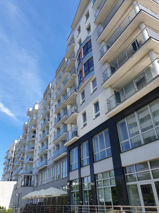 Apartament Prywatny Salon Z Aneksem Kuchennym I Sypialnia W Hotelu Diva Kolobrzeg Luaran gambar