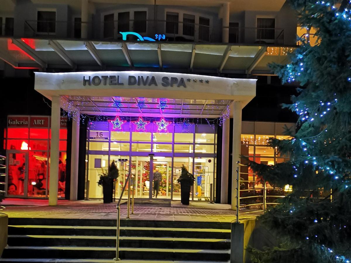 Apartament Prywatny Salon Z Aneksem Kuchennym I Sypialnia W Hotelu Diva Kolobrzeg Luaran gambar