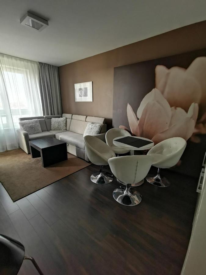 Apartament Prywatny Salon Z Aneksem Kuchennym I Sypialnia W Hotelu Diva Kolobrzeg Luaran gambar
